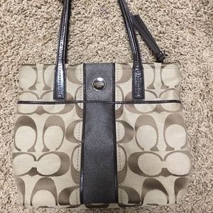 COACH PURSE BROWN SIGNATURE STRIPE - GREAT SHAPE!